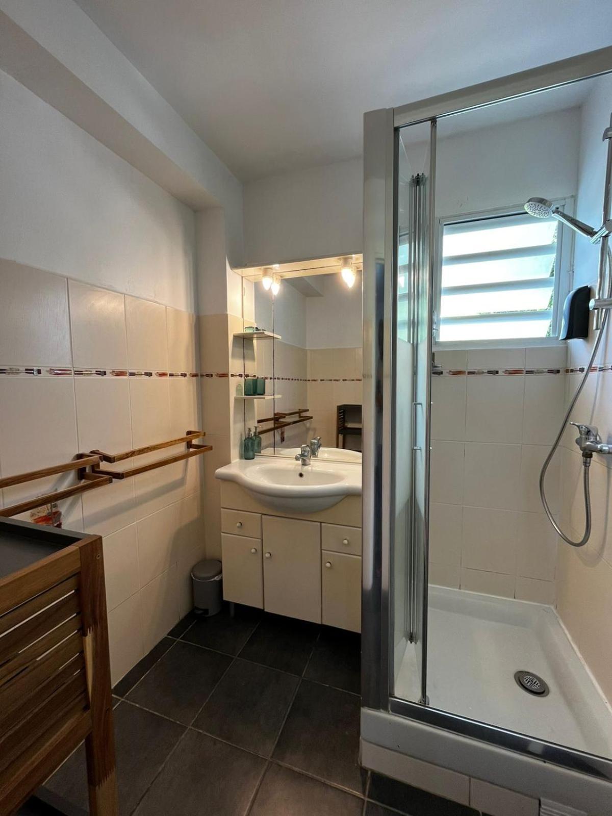 Jasmin - Appartement Face Plage Diamant เลอ ดีอามงต์ ภายนอก รูปภาพ